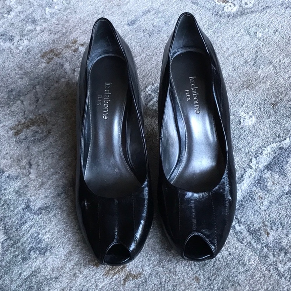 Liz Claiborne peep toe heels - Picture 1 of 6